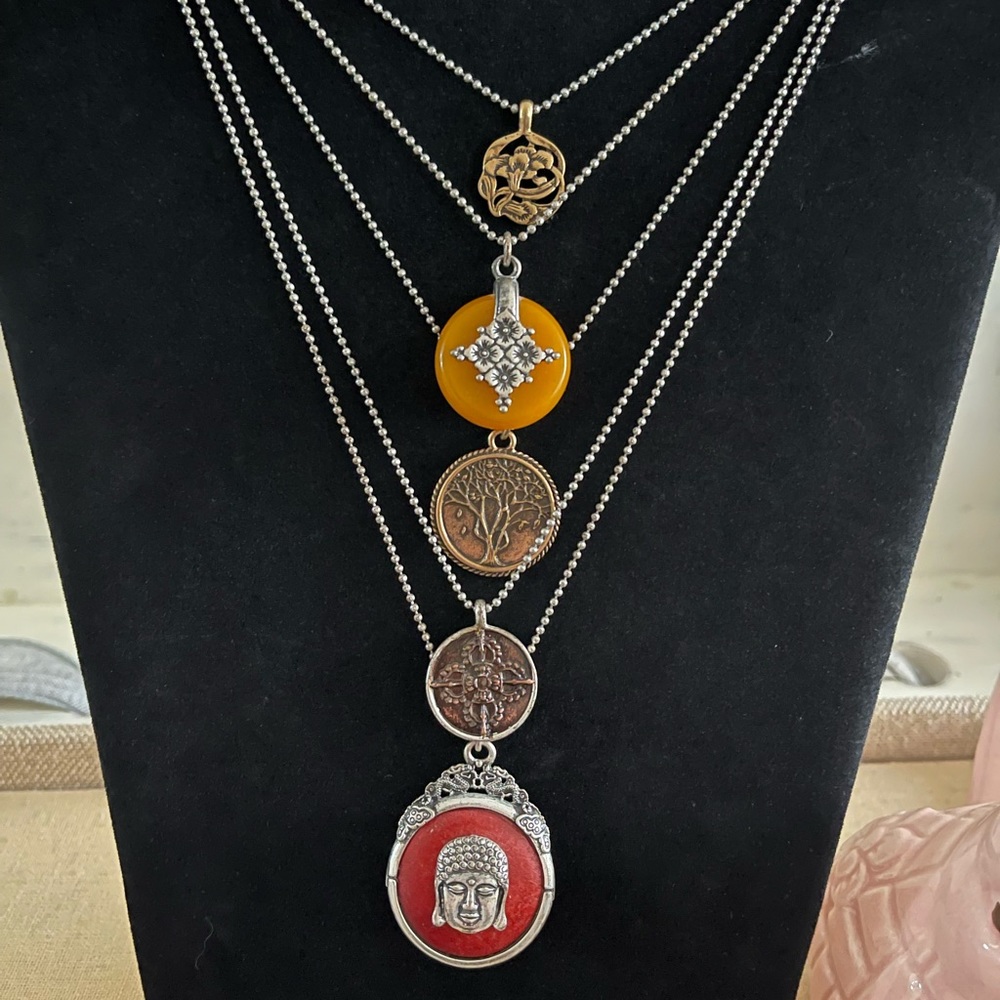 NWOT Lucky Brand layered necklace